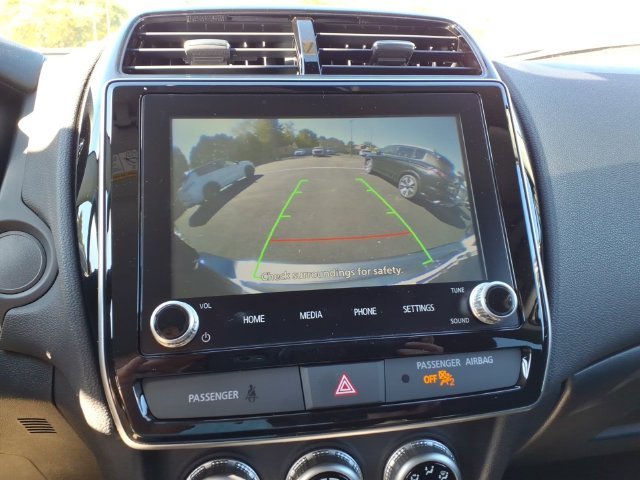New 2027 Gray Mitsubishi 2.0 ES AWC image 12