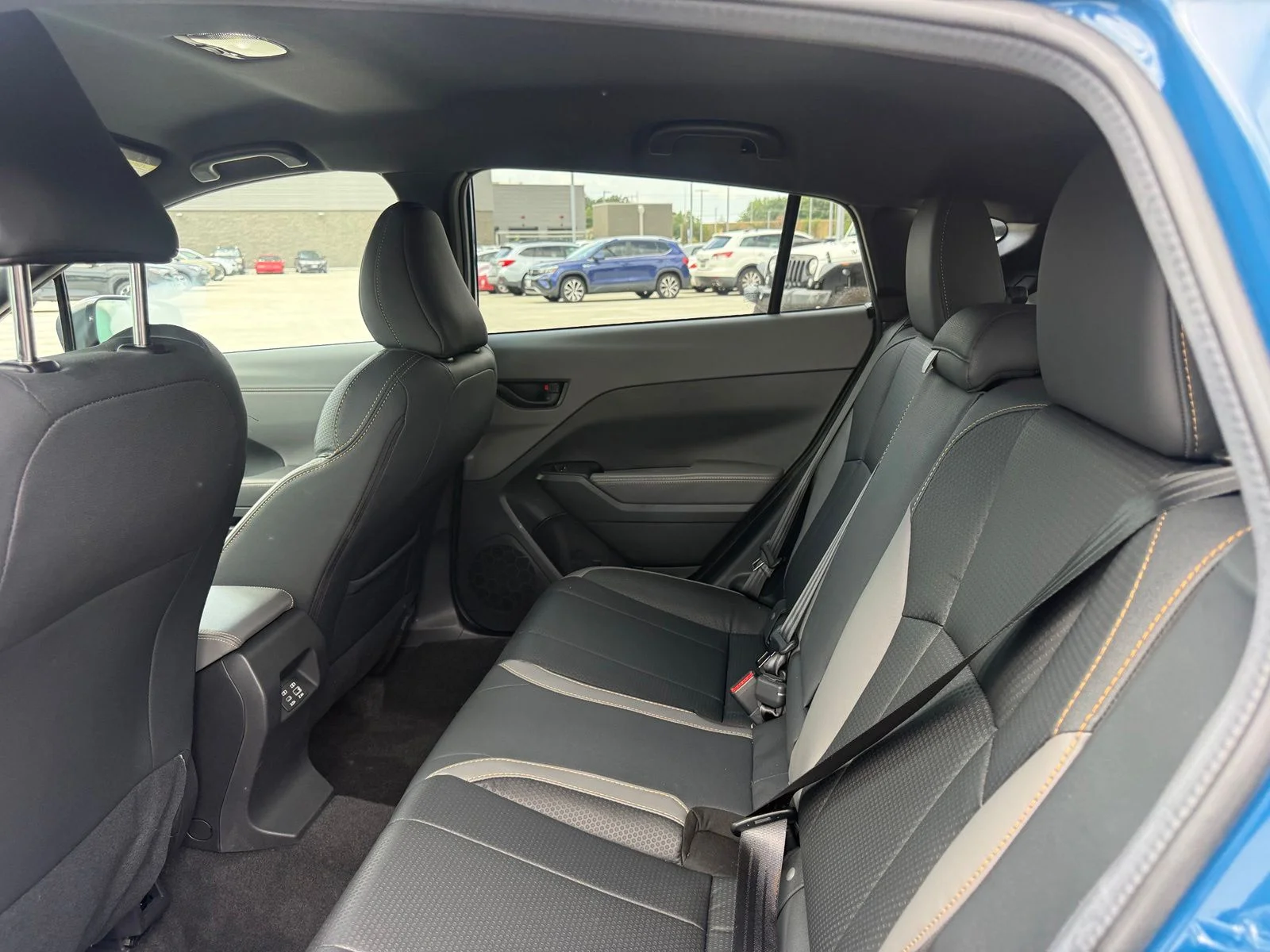 Used 2025 Blue Subaru Wilderness image 14