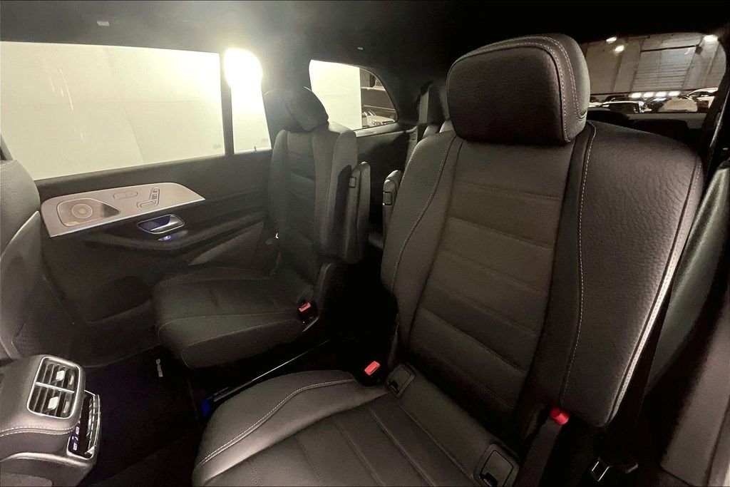 Certified Used 2025 White Mercedes-Benz GLS 450 image 18
