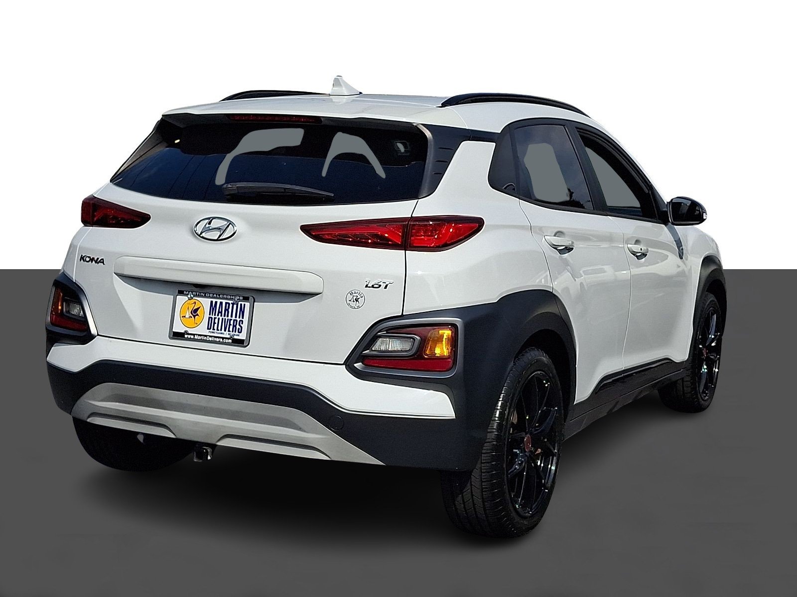 Used 2021 Chalk White Hyundai NIGHT image 6