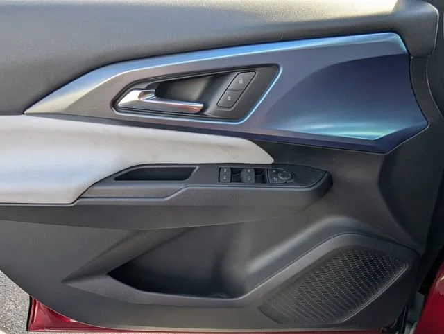 2026 Chevrolet Equinox EV 2LT - Photo 12