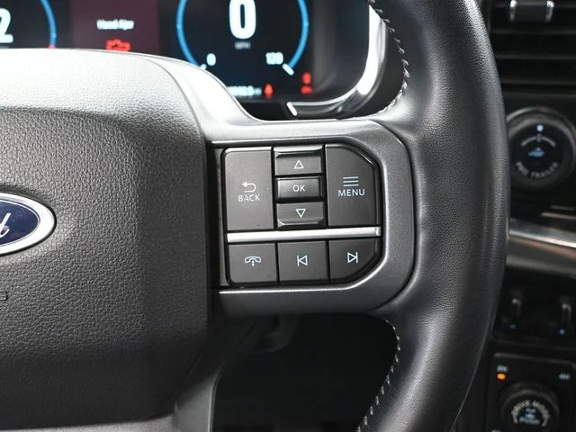 Used 2022 Silver Ford Lariat image 31