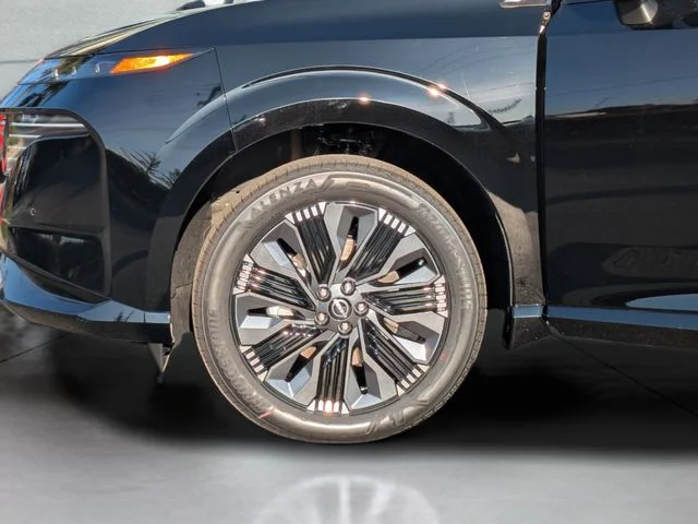 New 2026 Super Black Nissan Platinum image 34