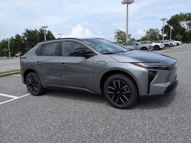 New 2026 Heavy Metal Toyota XLE image 2