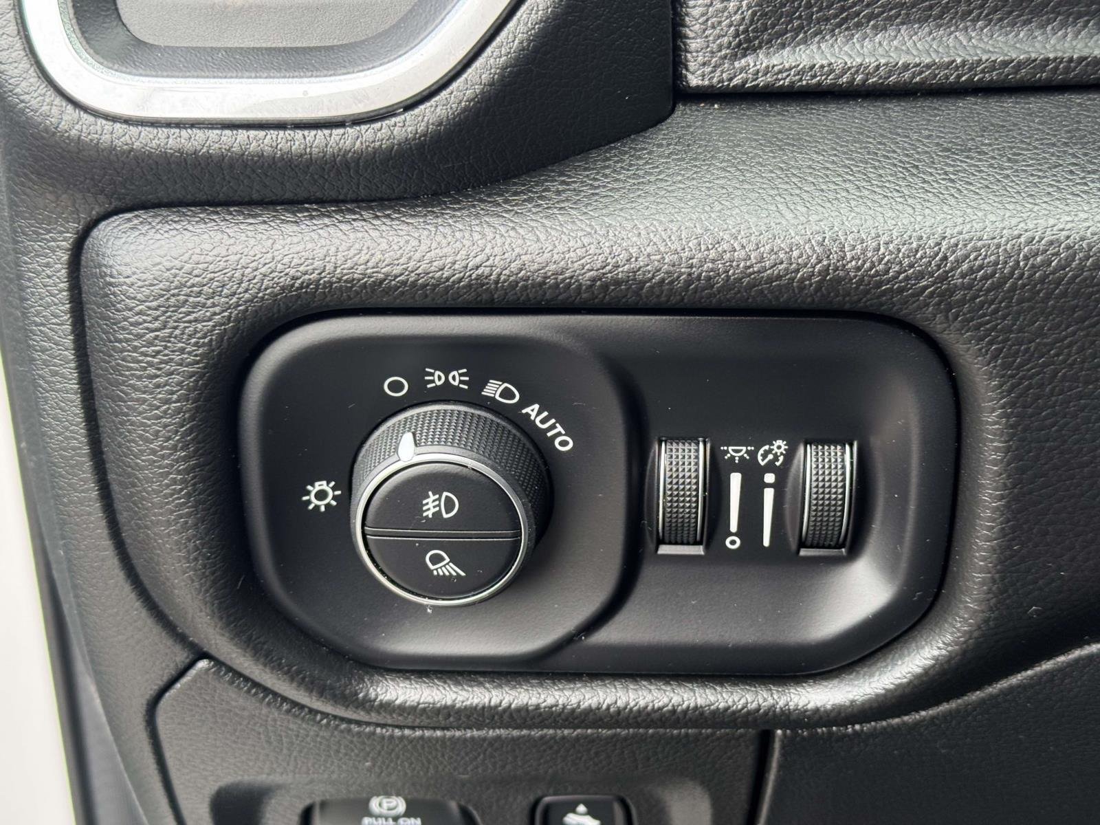 Used 2023 White Ram Laramie image 19