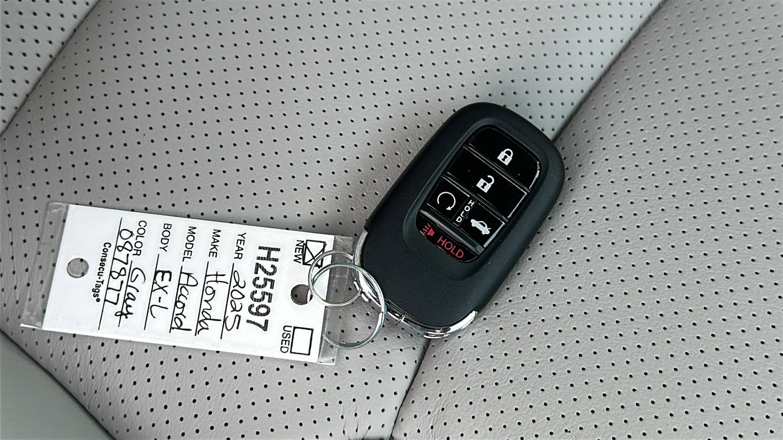 2025 Honda Accord Hybrid EX-L - Photo 29