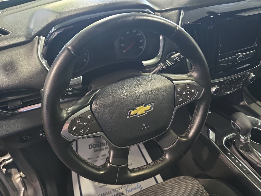 Used 2023 Gray Chevrolet LT image 18