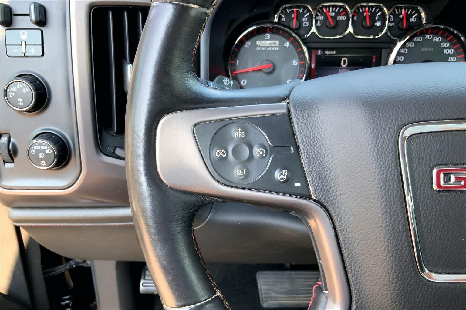 Used 2015 Onyx Black GMC SLT image 23