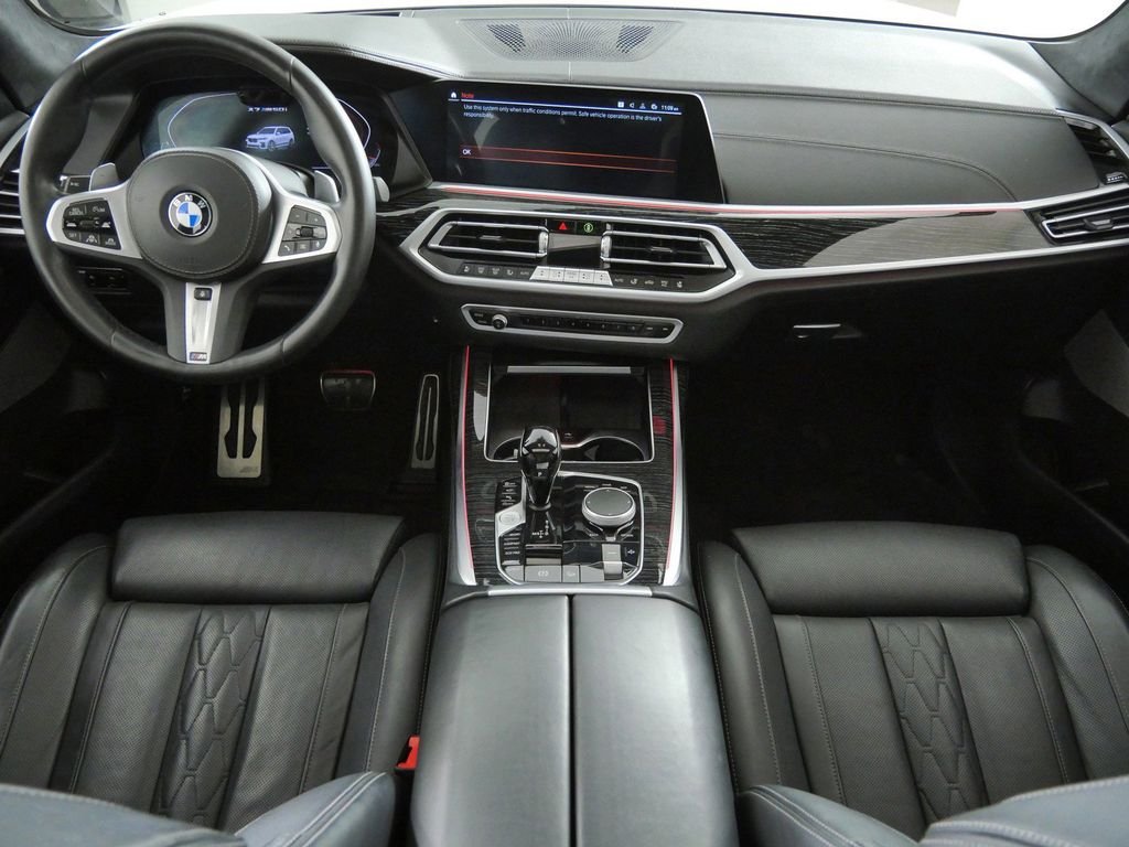 Used 2022 Alpine White BMW M50i image 6