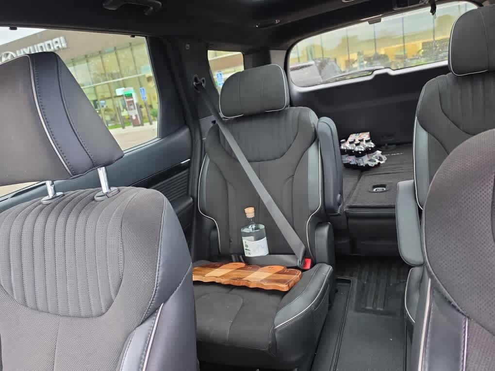 Used 2024 Abyss Black Pearl Hyundai Calligraphy Night Edition image 11