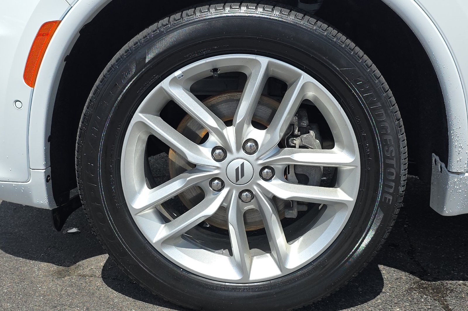 Used 2025 White Knuckle Clearcoat Dodge R/T image 28