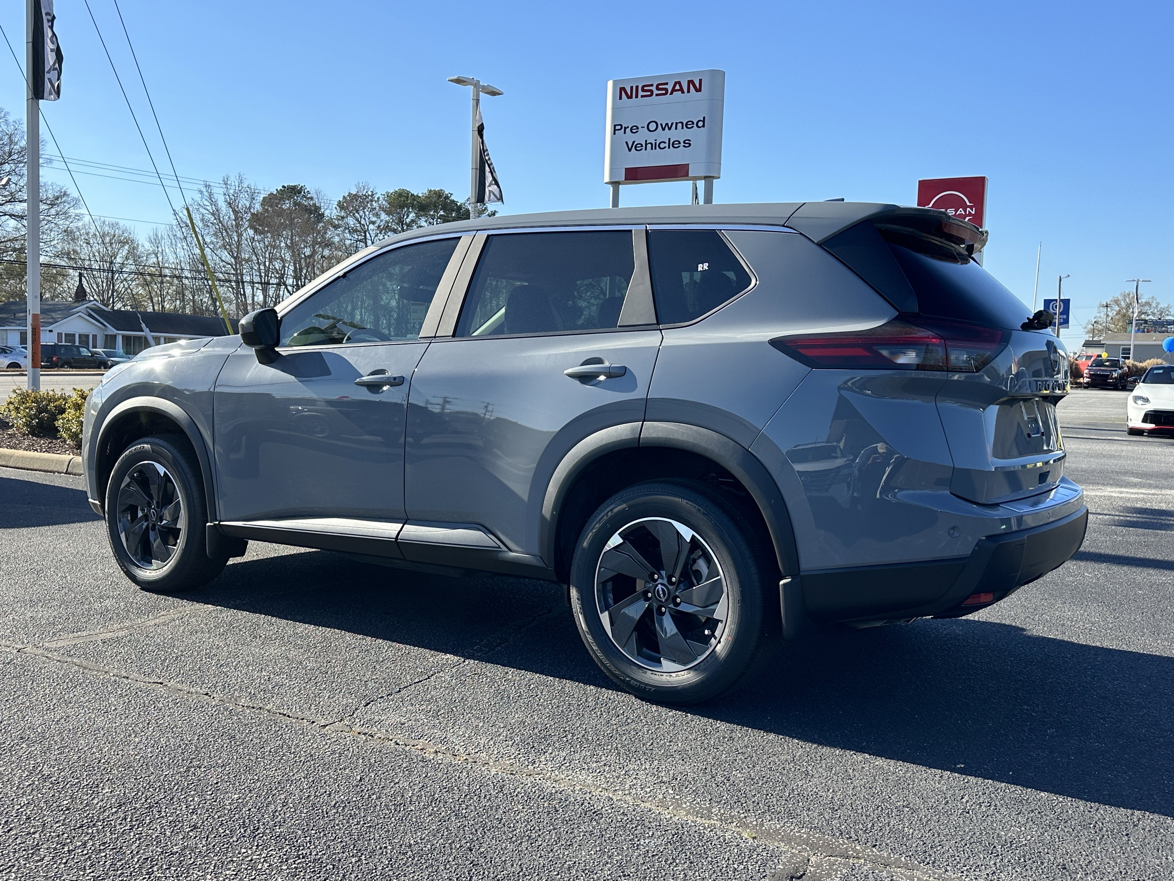 New 2026 Boulder Gray Pearl Nissan SV image 6