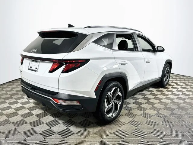 Certified Used 2024 White Hyundai SEL image 3