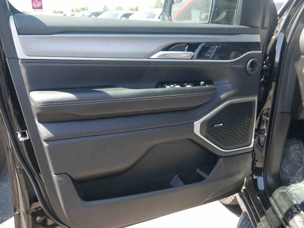 New 2026 High Gloss Black Jeep Grand Wagoneer image 21