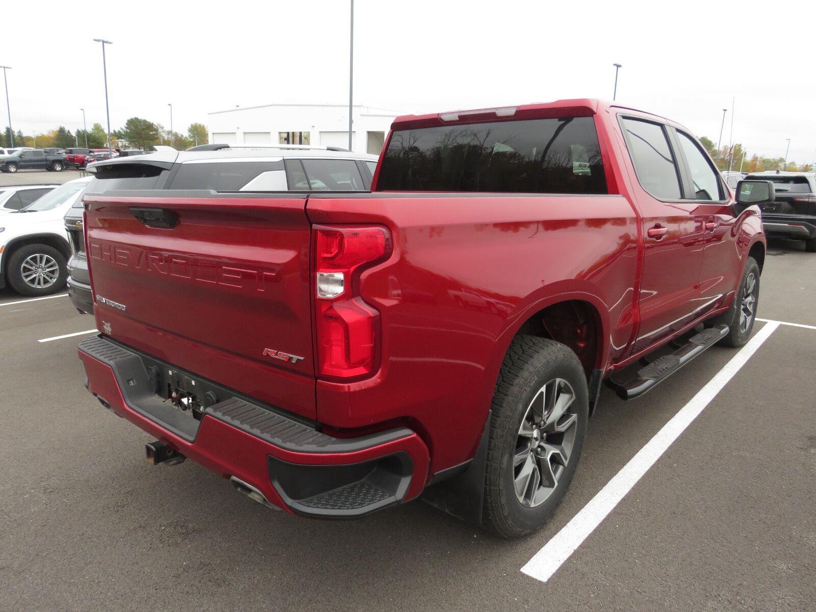 Used 2024 Radiant Red Tintcoat Chevrolet RST image 9
