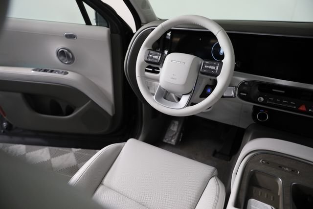 New 2026 Gray Hyundai SEL Premium 8P image 21