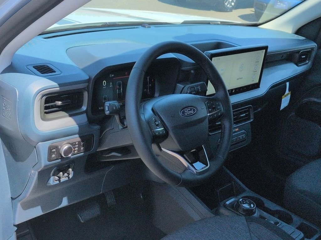 New 2026 Space White Metallic Ford XLT image 44