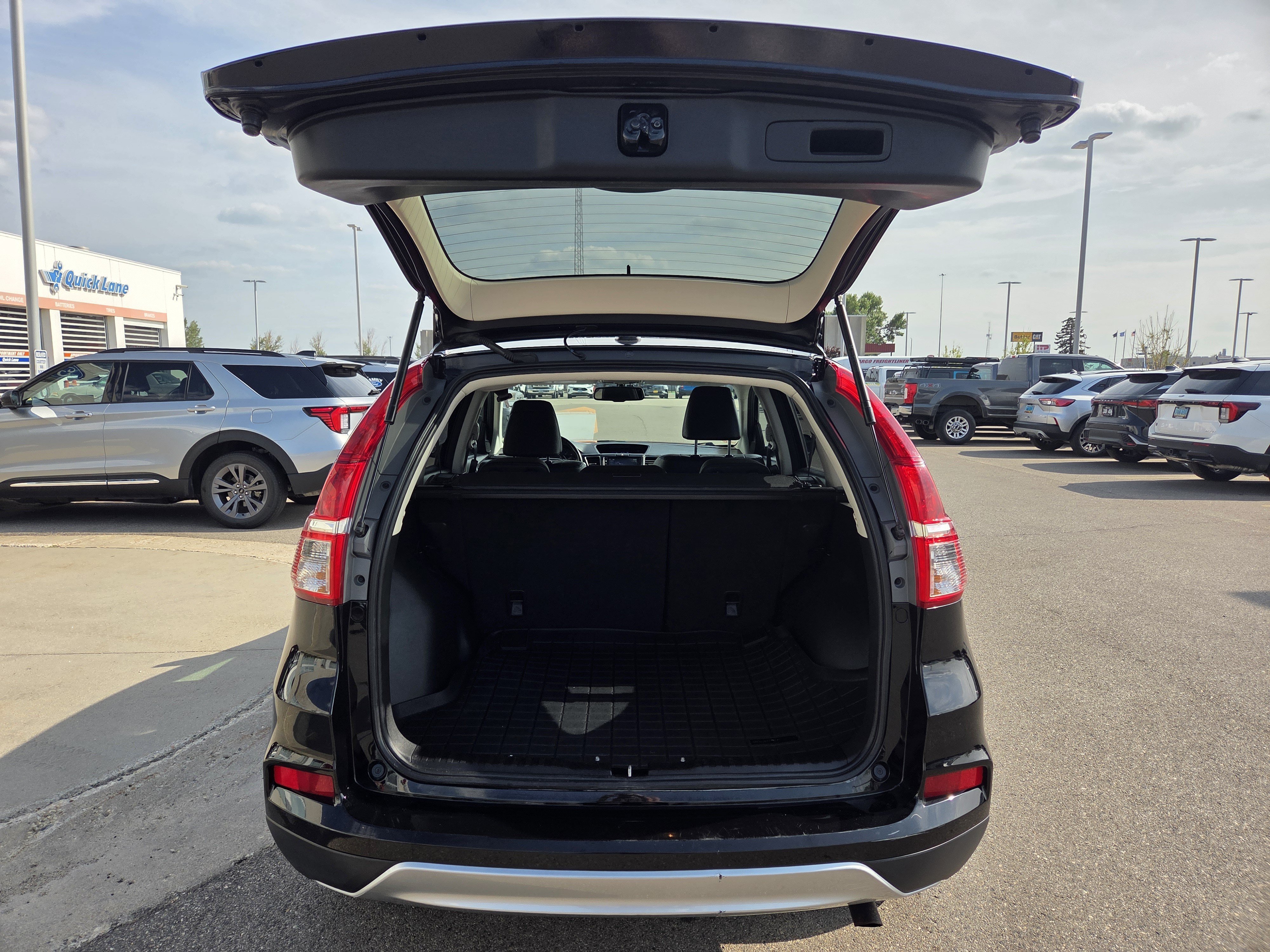 Used 2016 Crystal Black Pearl Honda EX-L image 22