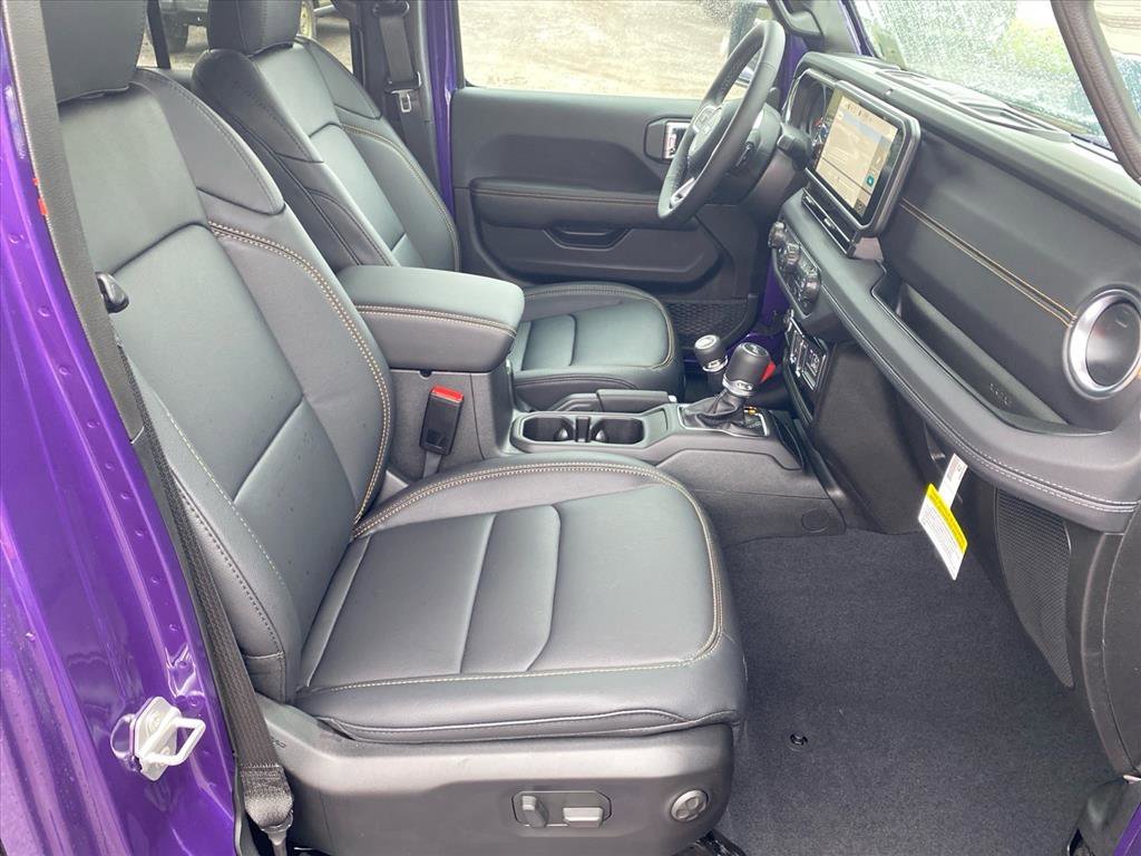 New 2026 Reign Exterior Paint Jeep Sahara image 17