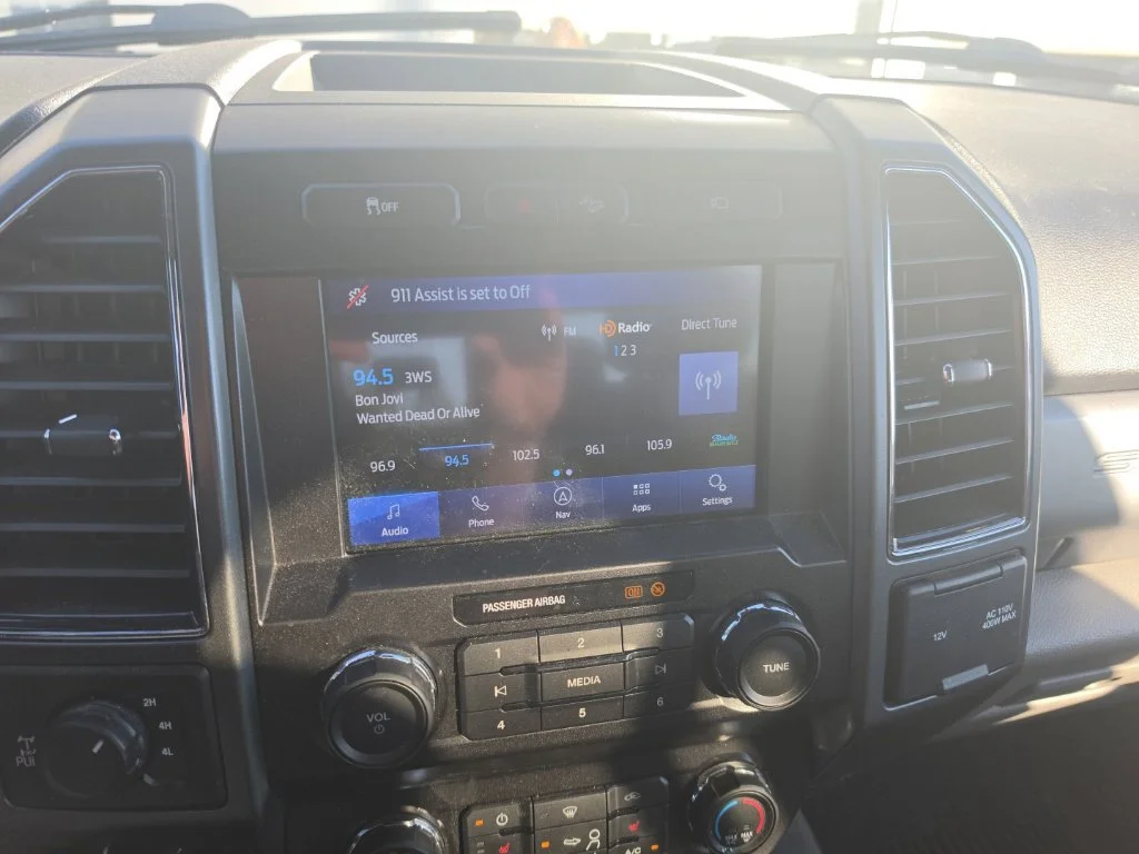 Used 2021 White Ford XLT image 17