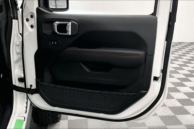 Used 2026 Bright White Clearcoat Jeep Rubicon X image 19