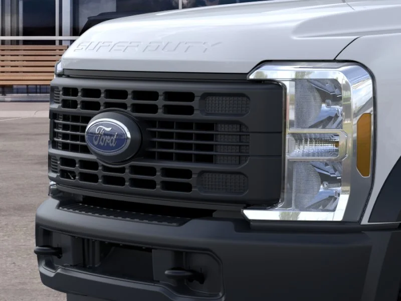 New 2026 Oxford White Ford F-550® XL image 42