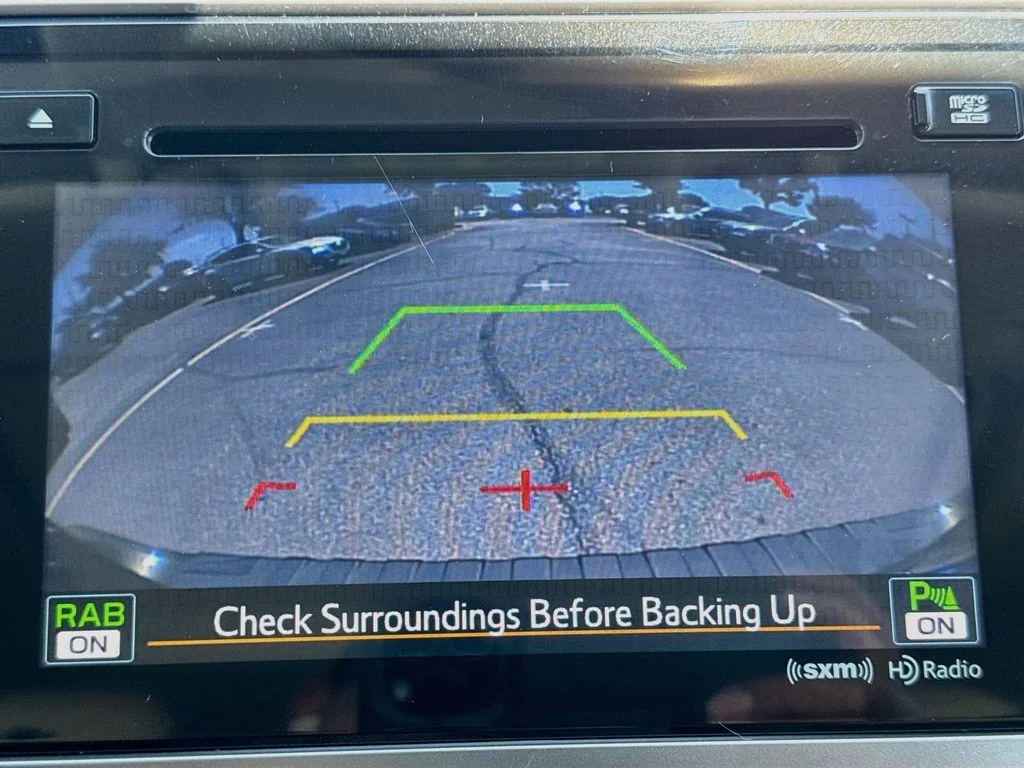 Used 2017 Green Subaru 2.5i image 16