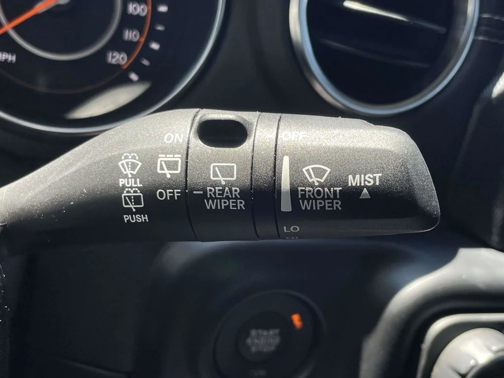 Used 2021 Gray Jeep Unlimited Sahara image 32