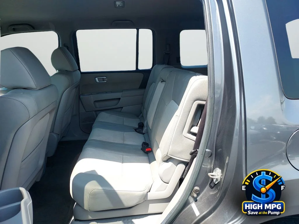 Used 2012 Gray Honda LX image 29