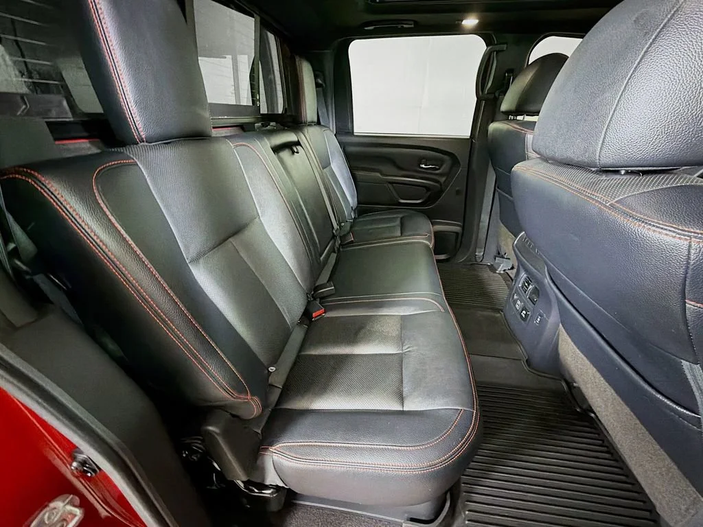 Used 2023  Nissan PRO-4X image 25