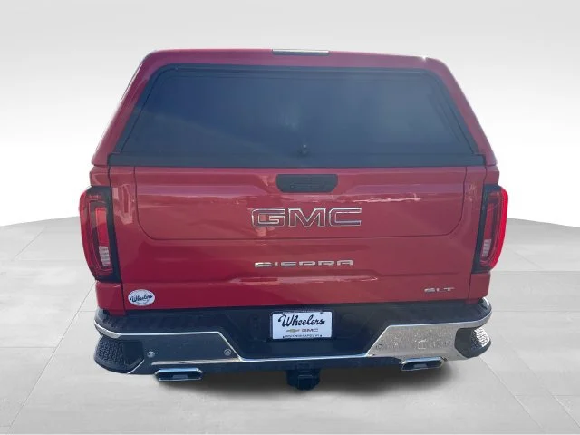 Used 2020 CARDINAL RED GMC SLT image 4