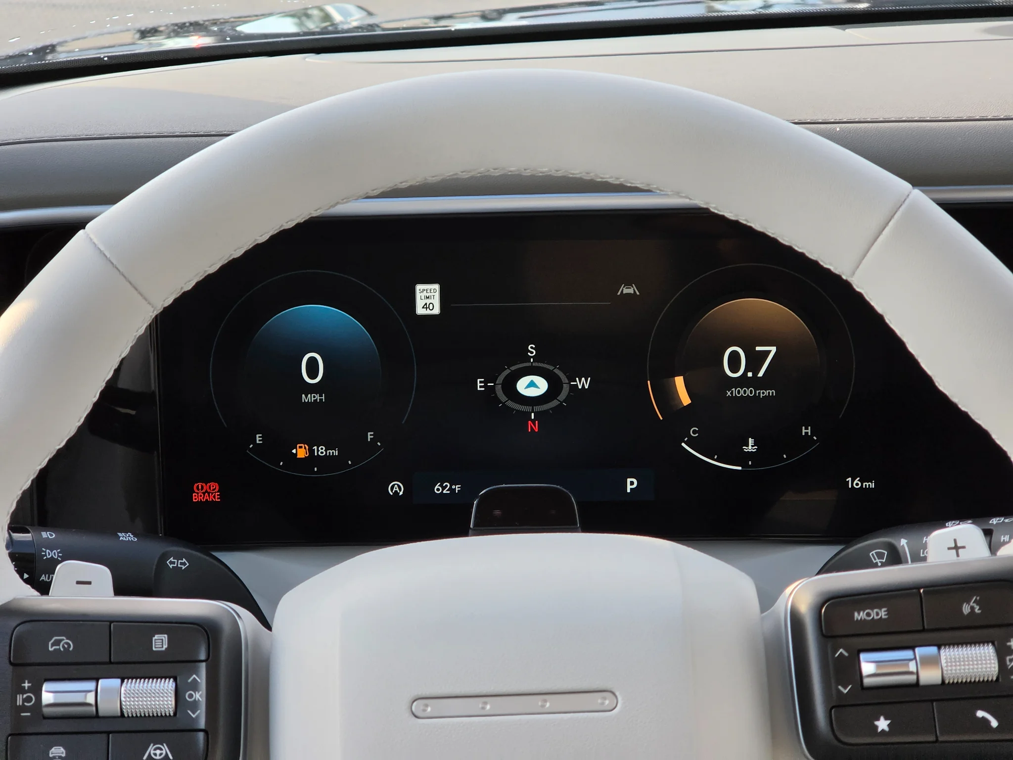New 2027 Ecotronic Gray Pearl Hyundai SEL 8P image 13