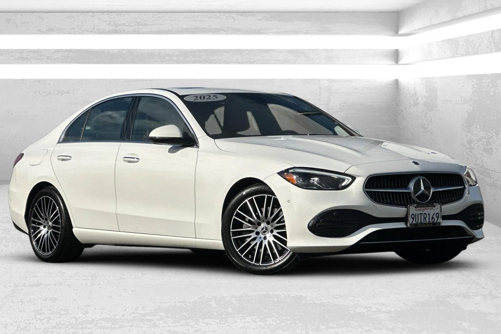 2025 Mercedes-Benz C-Class C 300's photo