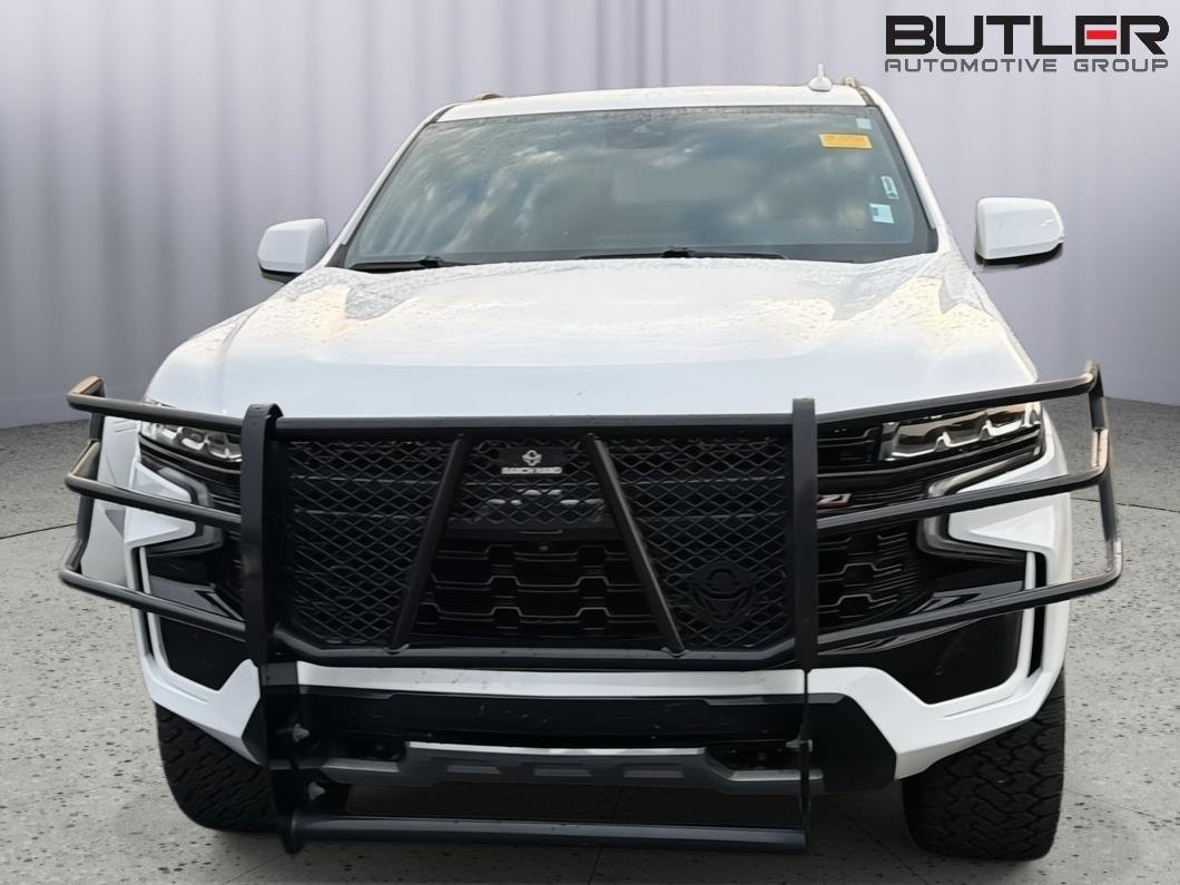Used 2023 Summit White Chevrolet Z71 image 4