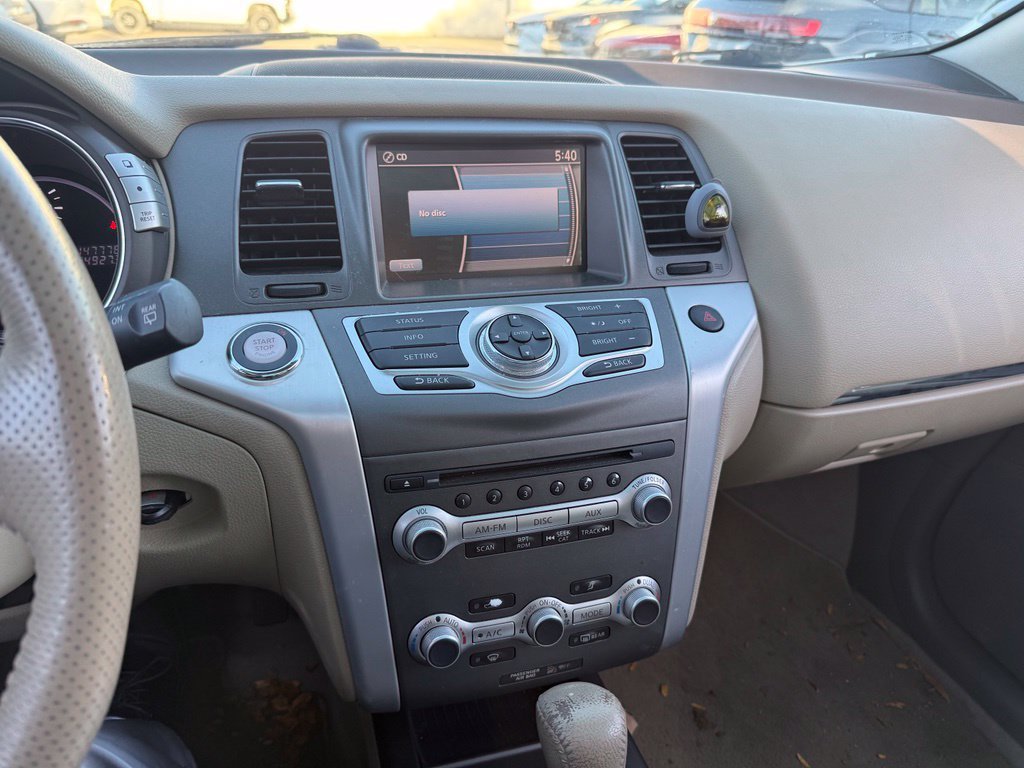 Used 2012 Glacier Pearl Nissan SV image 10
