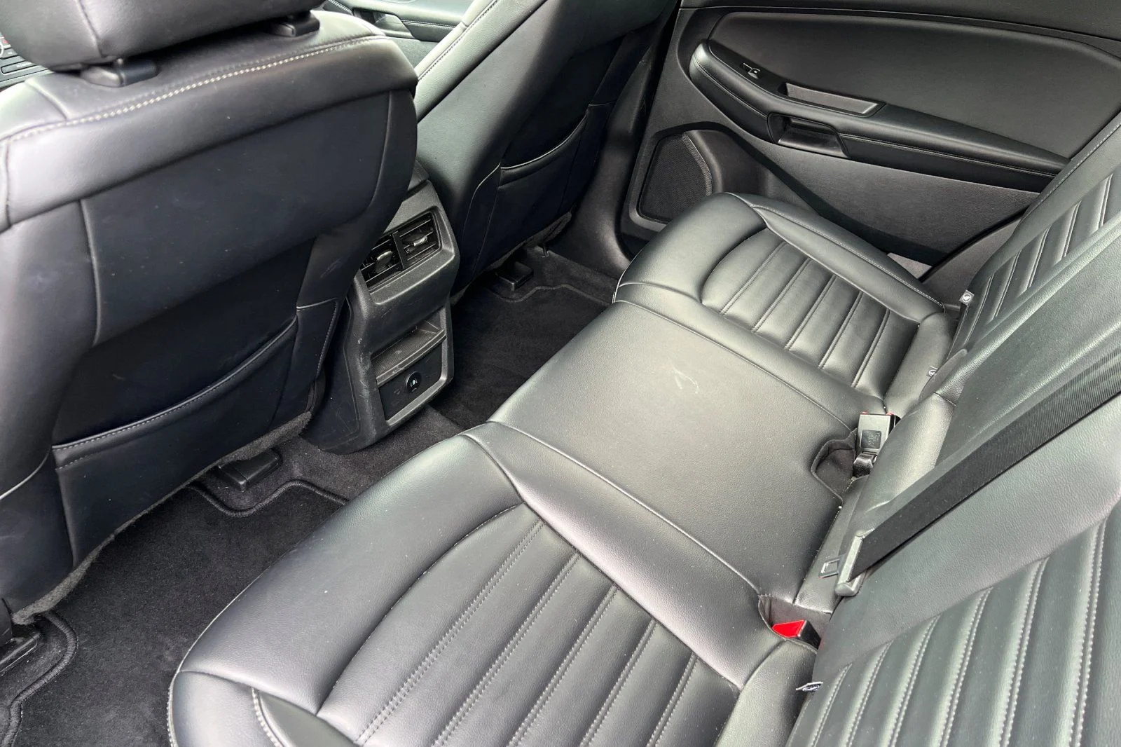2023 Ford Edge SEL - Photo 12