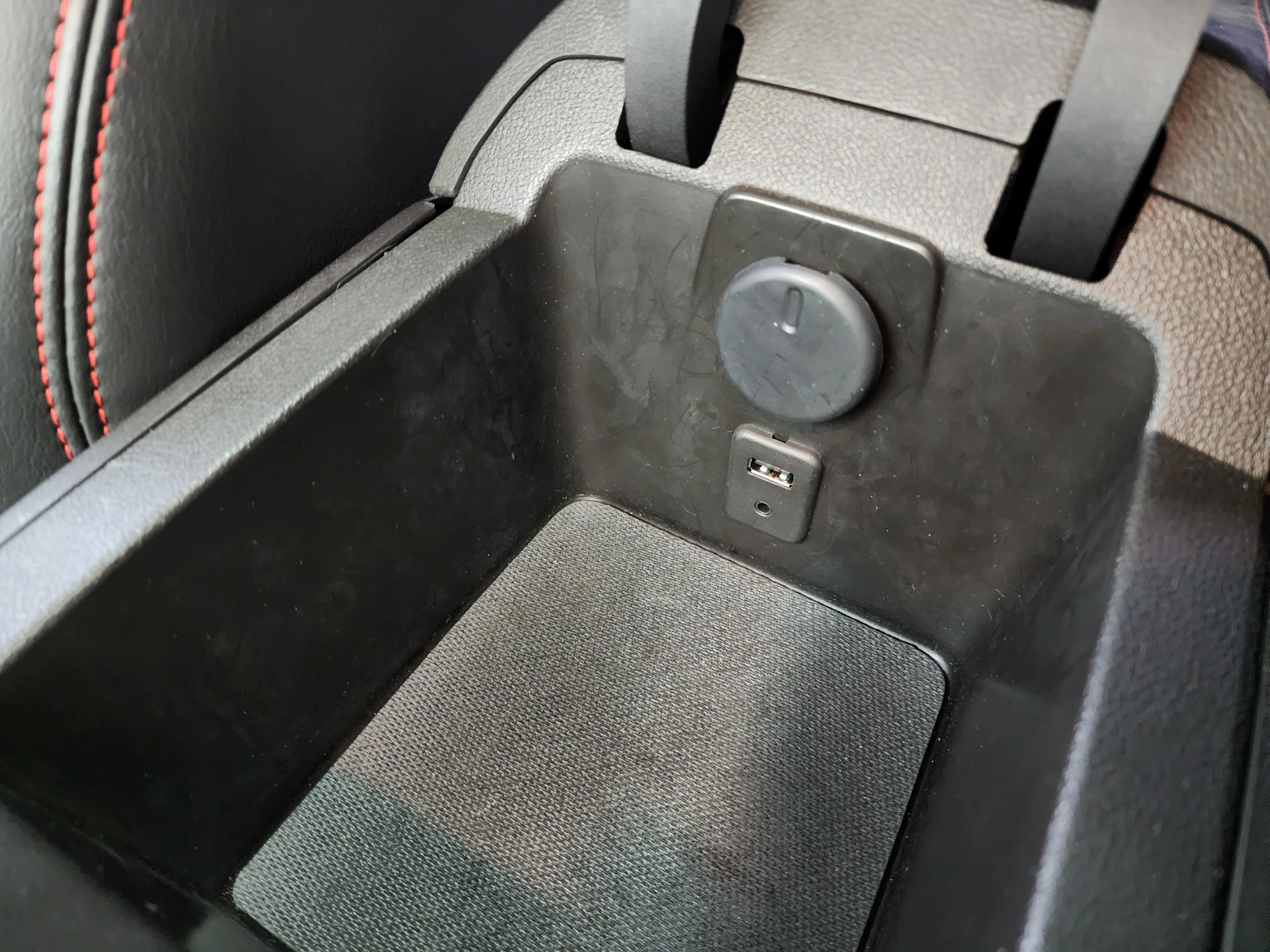 Used 2012 Ashen Gray Metallic Chevrolet ZL1 image 43