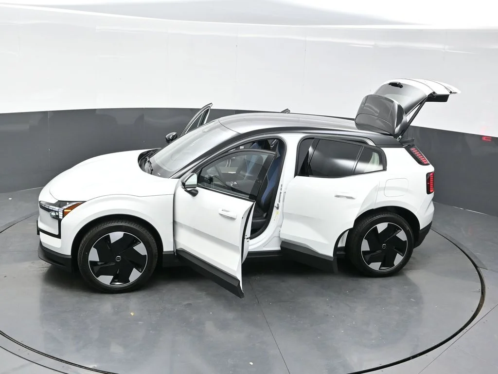 New 2026 Crystal White Volvo Twin Motor Performance Plus image 38