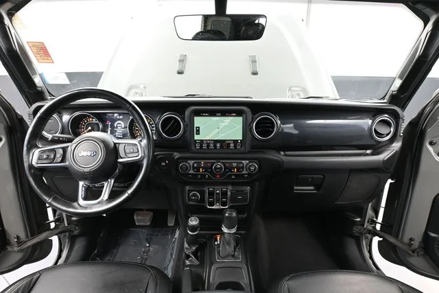 Certified Used 2022 Gray Jeep Unlimited Sahara Altitude image 31