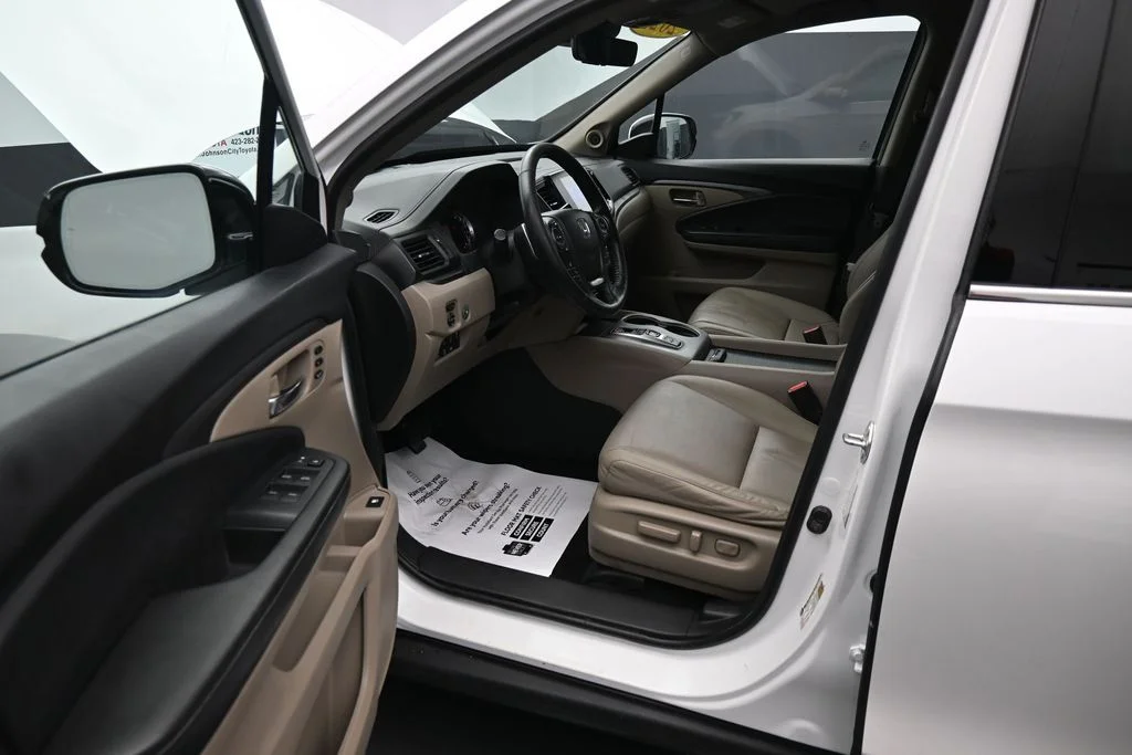 Used 2023  Honda RTL-E image 15