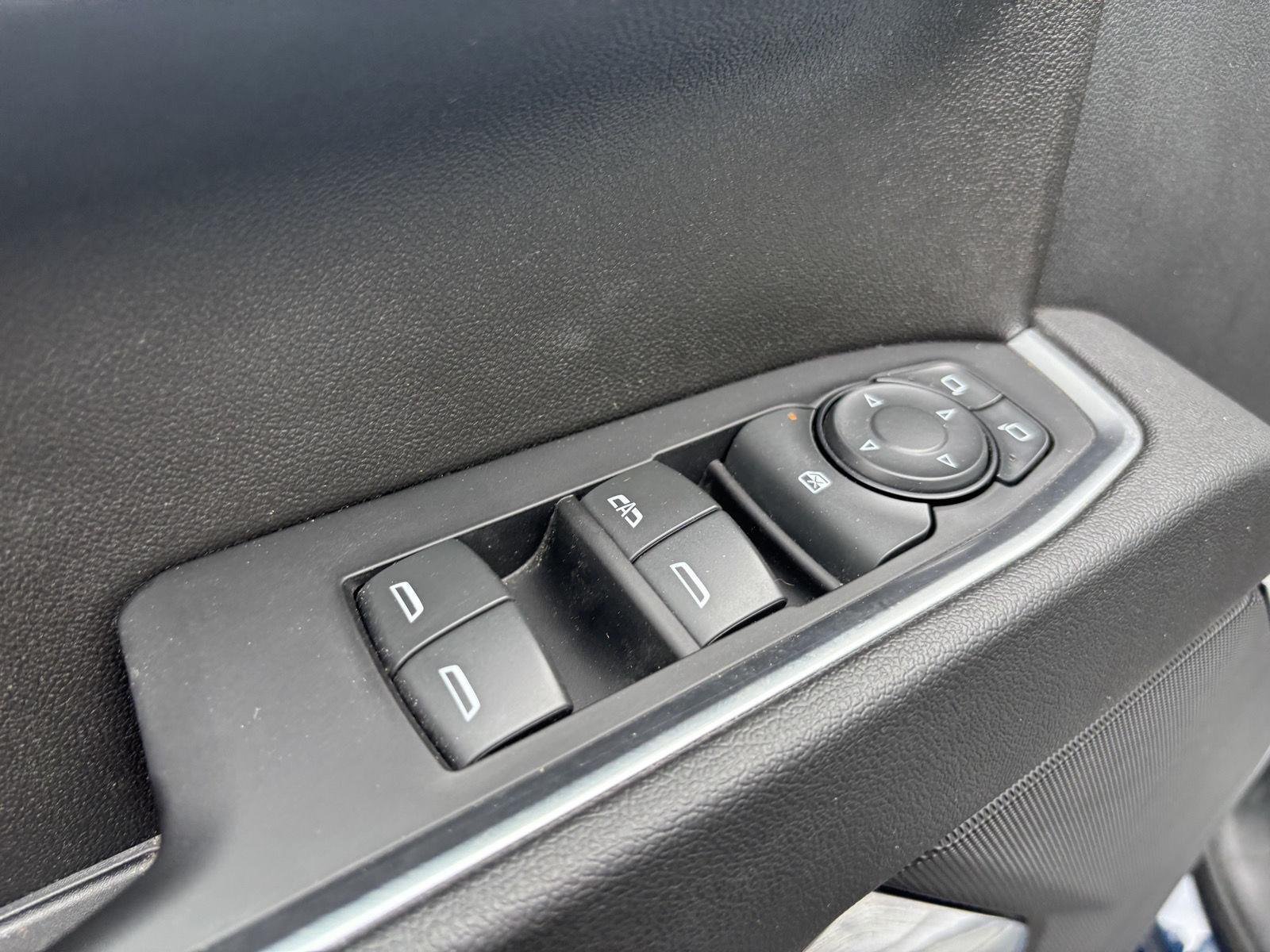 Used 2022 Blue Metallic Chevrolet RST image 14