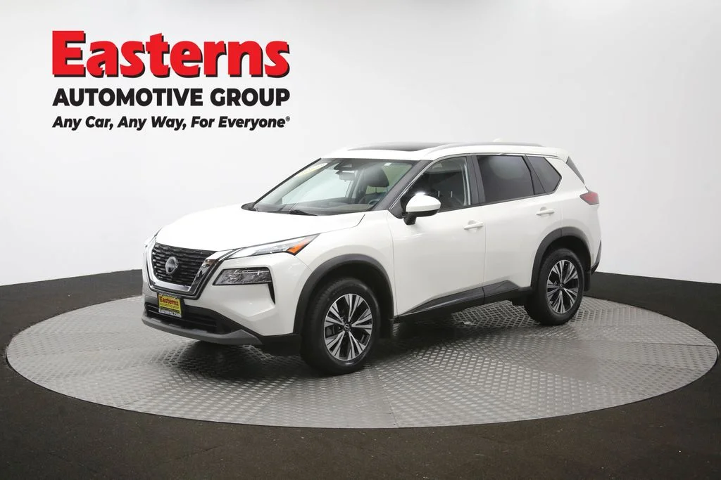 Used 2023 White Nissan SV image 60