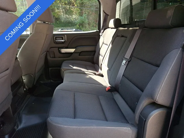 Used 2017 White Chevrolet LT image 11
