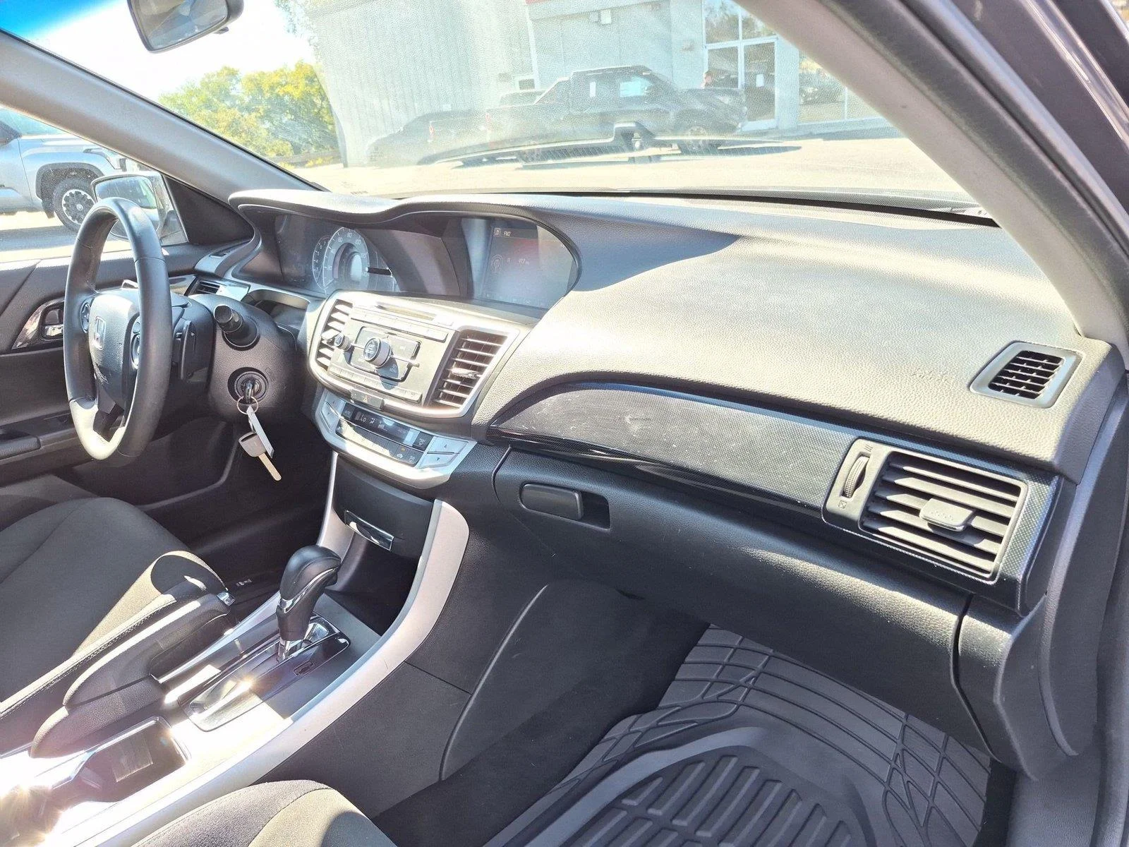 Used 2013 Modern Steel Metallic Honda Sport image 35