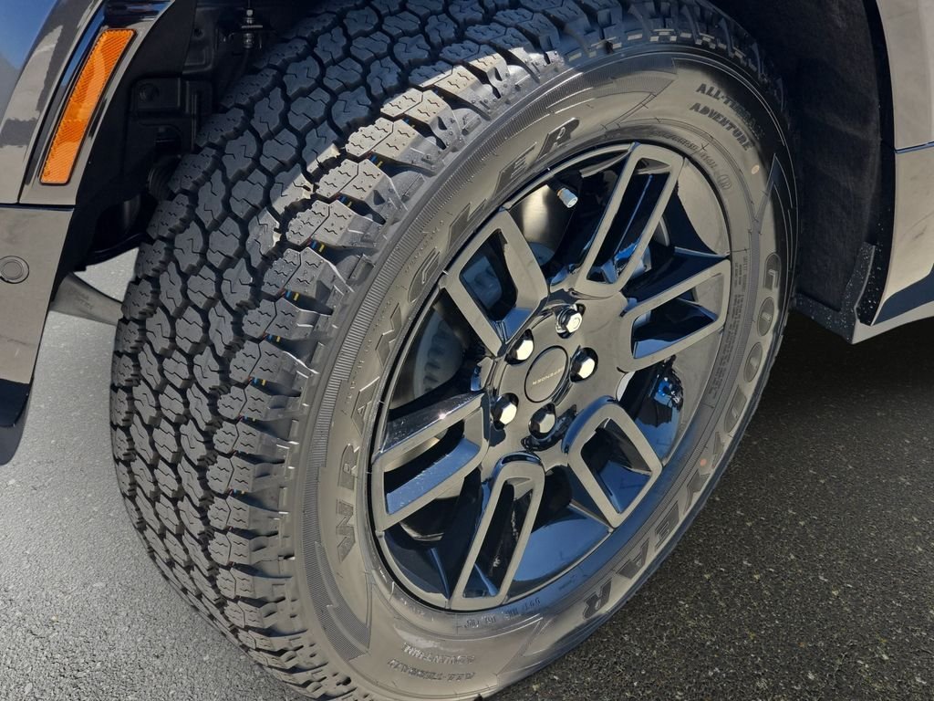 New 2026 Carpathian Grey LAND ROVER X-Dynamic SE image 33