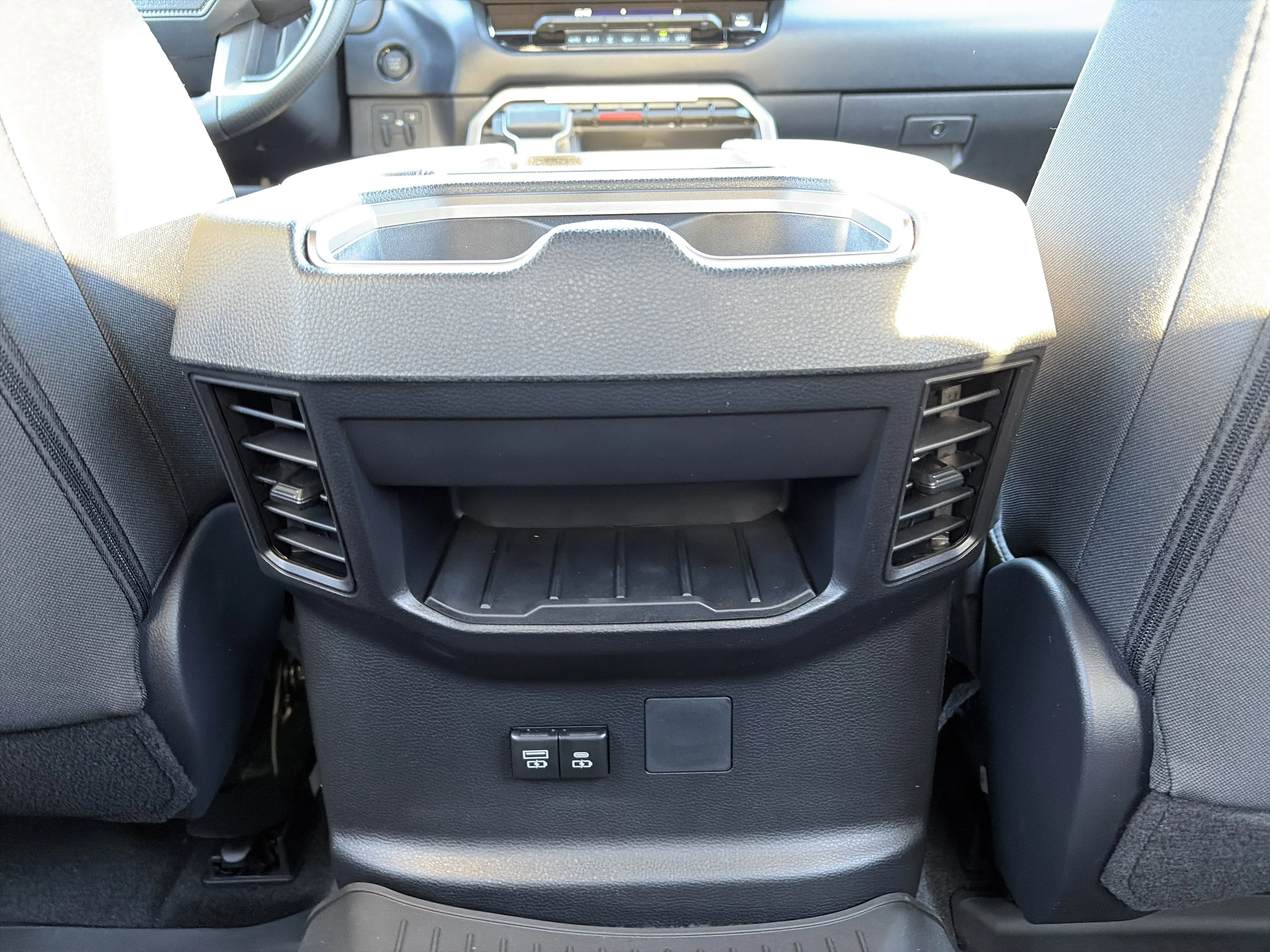 2026 Toyota Tundra SR5 - Photo 20