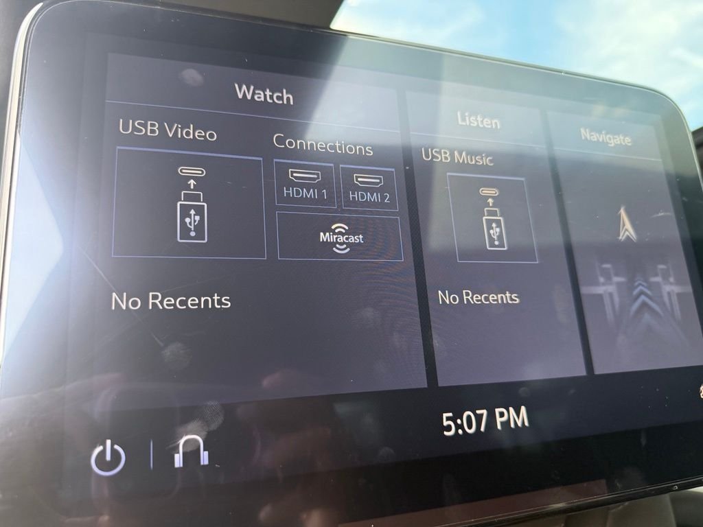 Used 2021 Crystal White Cadillac Sport image 15