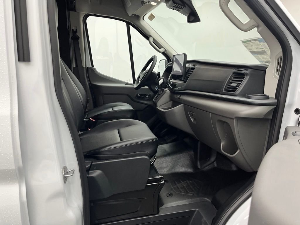 New 2026 White Ford Base image 29