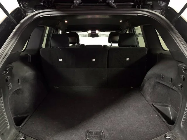 Used 2016 Brilliant Black Crystal Pearlcoat Jeep Laredo image 20