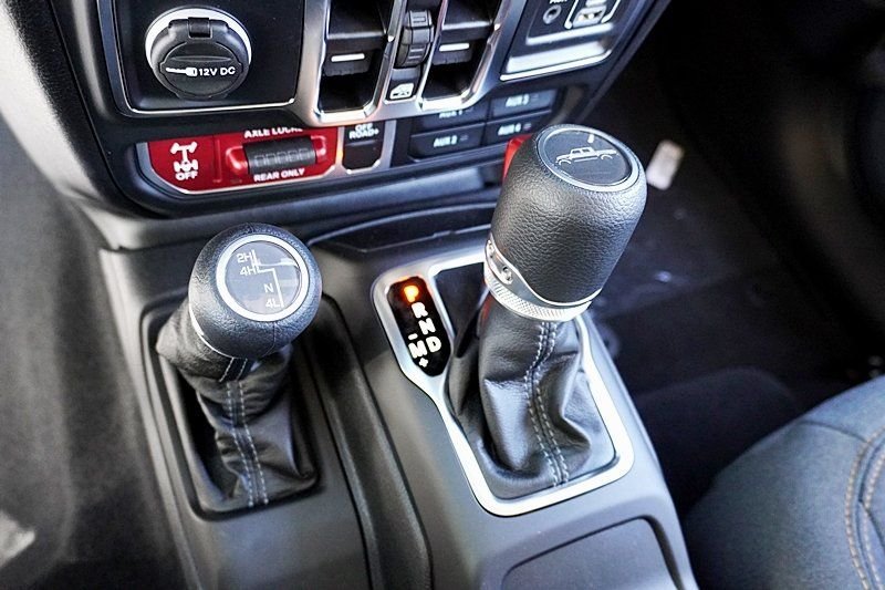 New 2025 Anvil Clear-Coat Exterior Paint Jeep Willys image 40